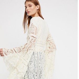 Free People Other - Free People Ivory Rhiannon Lace Kimono Free People Other - Free People Ivory Rhiannon Lace Kimono